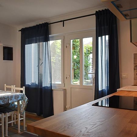 Postaja 33 Apartment Zgornje Skofije Ngoại thất bức ảnh