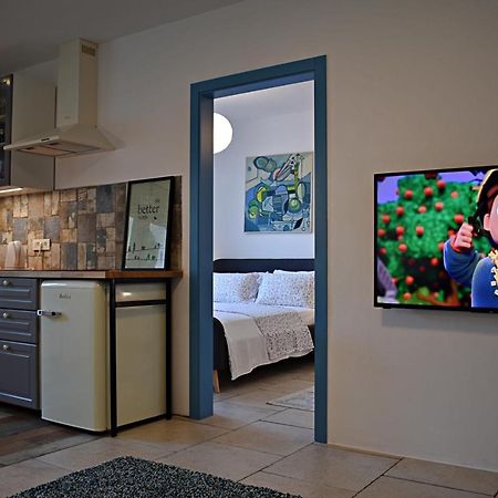Postaja 33 Apartment Zgornje Skofije Ngoại thất bức ảnh